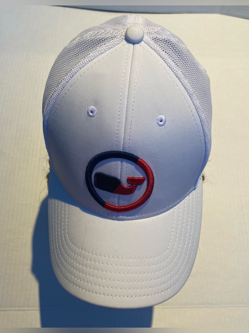 Vineyard Vines White Cap with Red & Navy Inner Logo💙🤍♥️